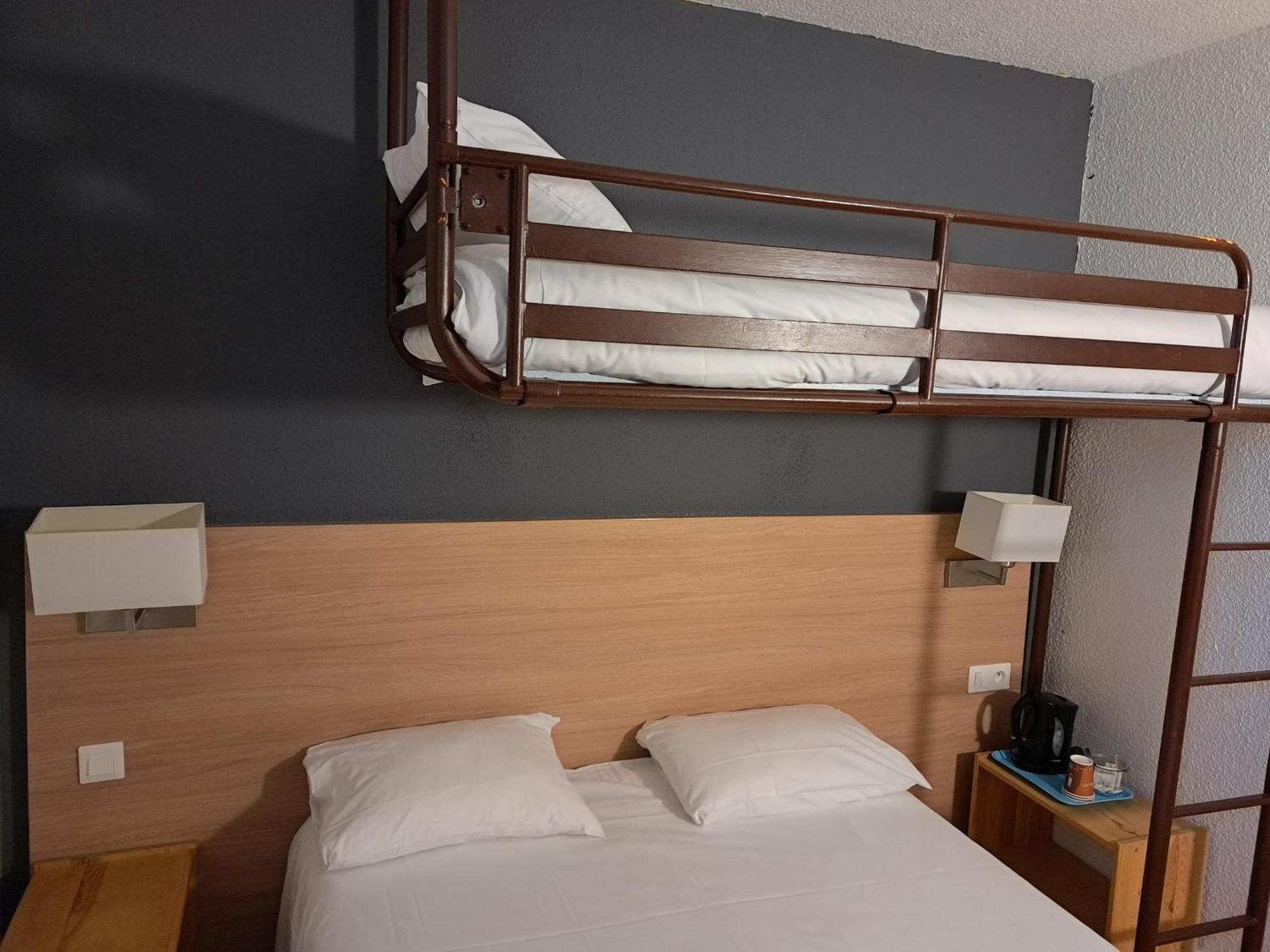 บริต โฮเทล เอสซ็องเชียล ตูร์ เหนือ Hotel ภายนอก รูปภาพ
